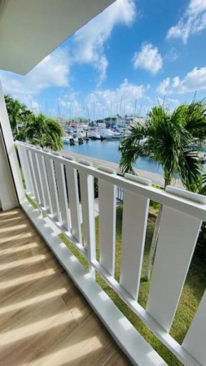 Tropik Marina Élégance et Confort Studio de Prestige au coeur de la Marina de Saint-François avec vue imprenable